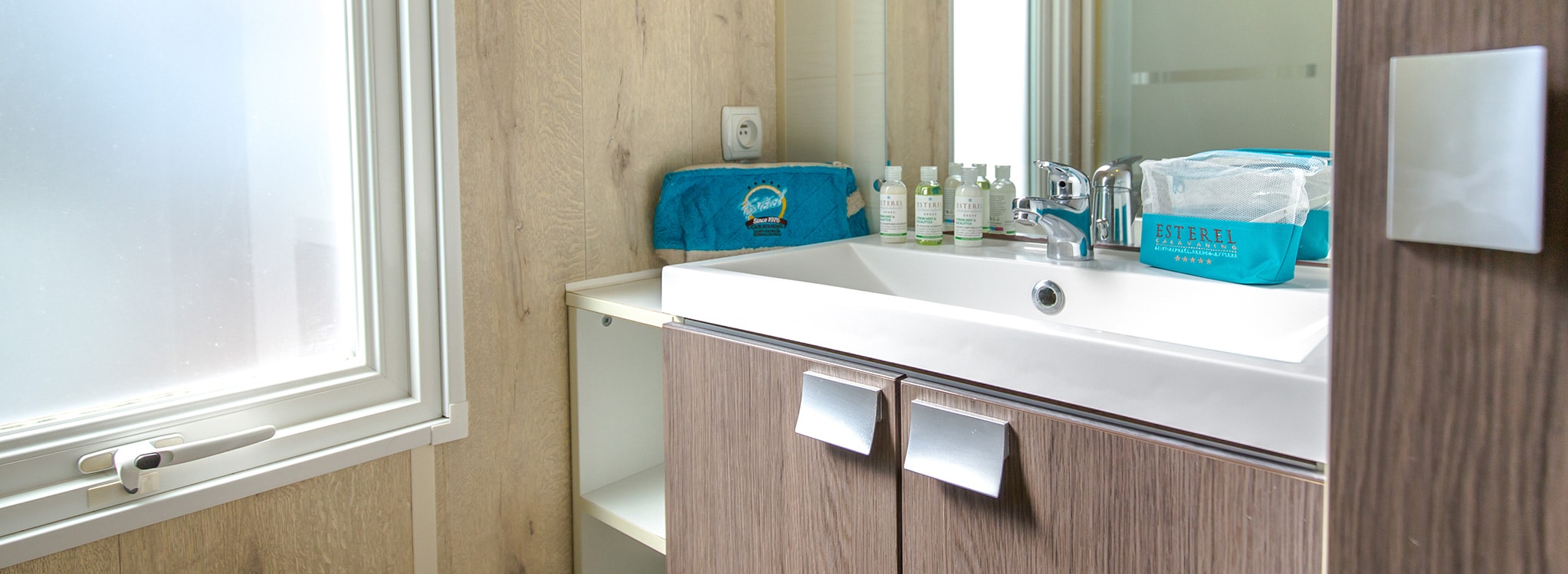 Mobil-home-Master-Suite-06