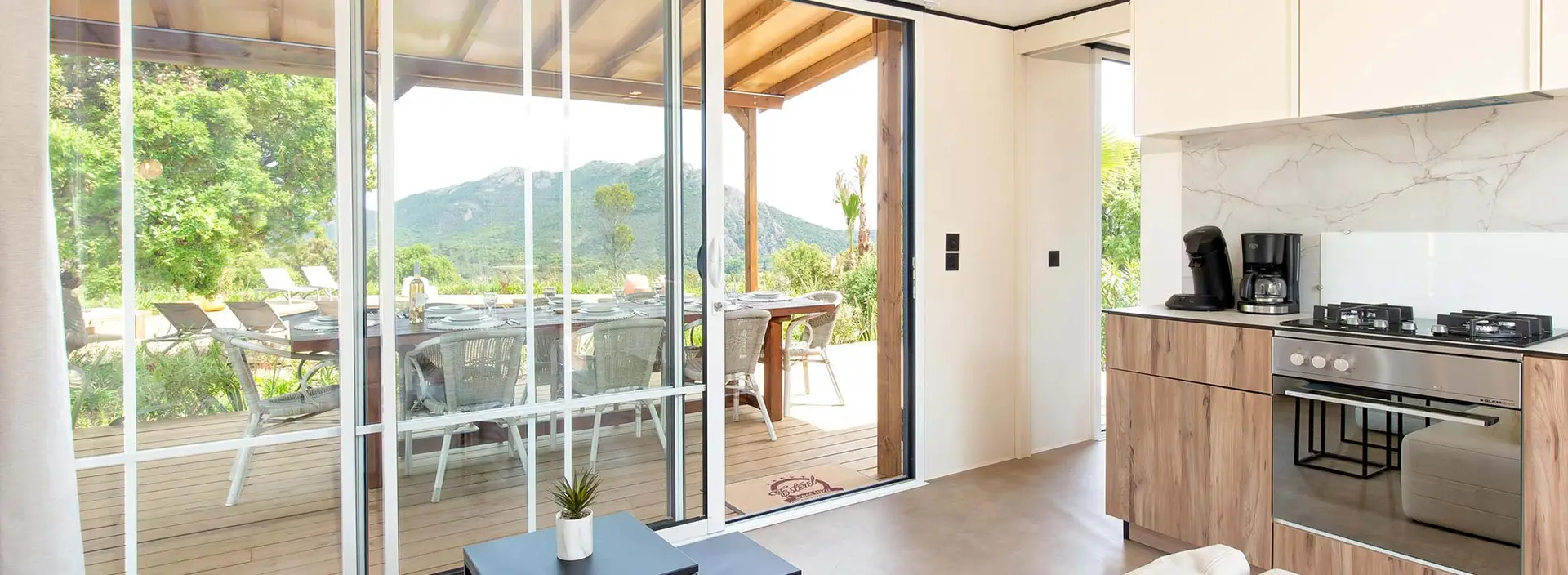 Mobil-home VIP SAFARI - Piscine et spa privatifs