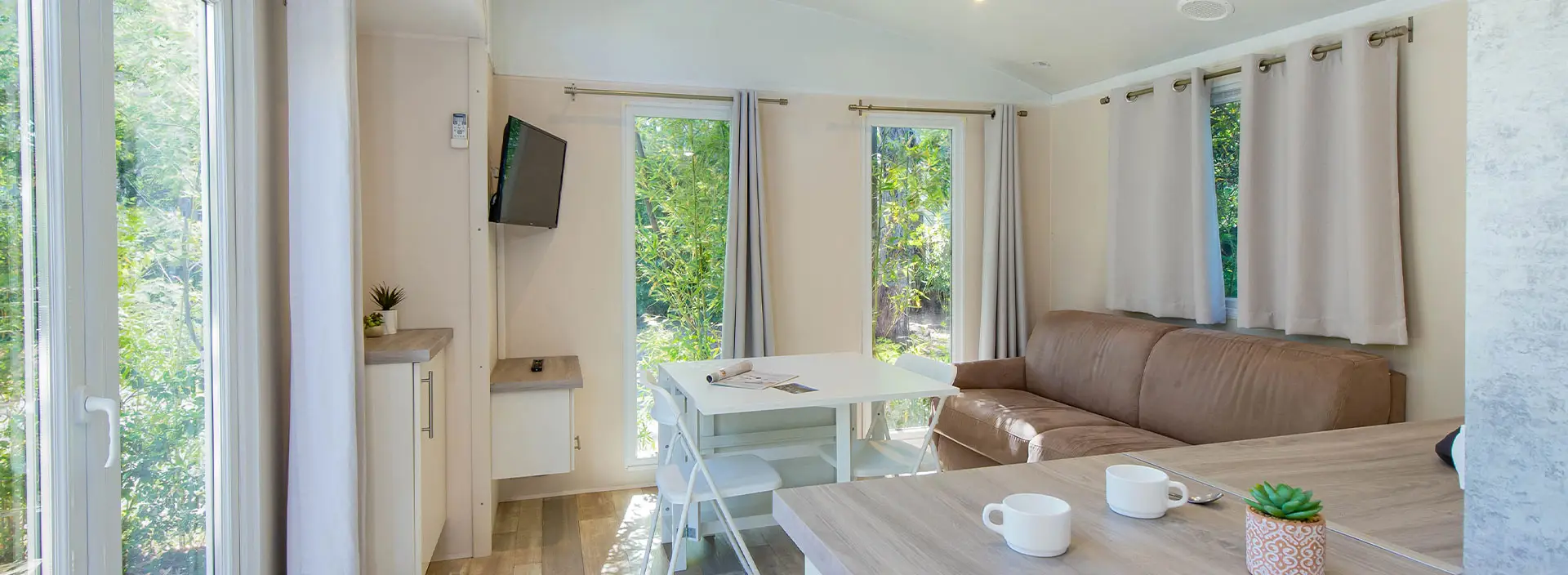 Mobil Home 5 étoiles à Esterel Caravaning